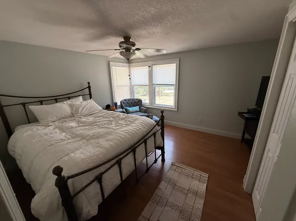 802 Lakeshore Dr, Hot Springs, AR 71913