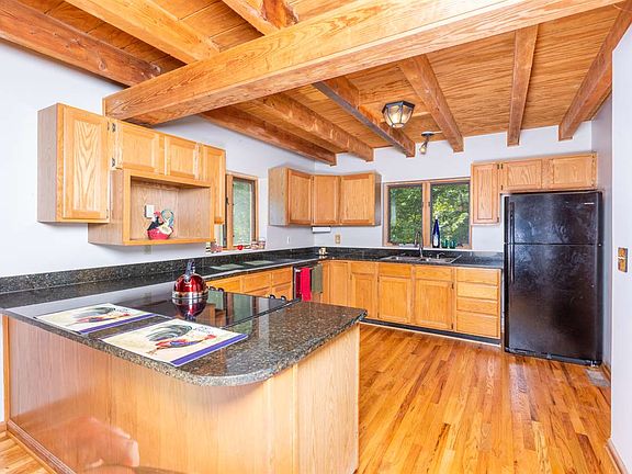 5th image of 449 Chinquapin Dr