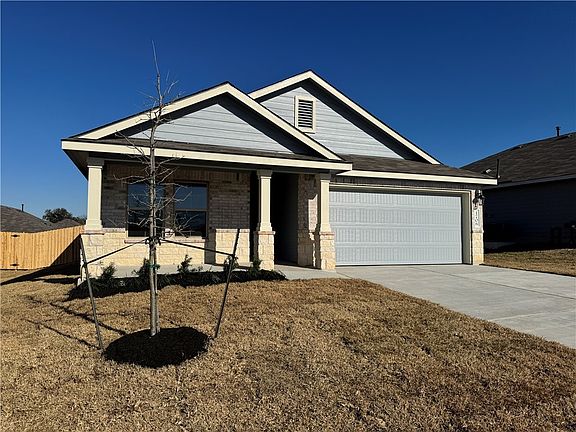 2nd image of 1708 Robinson Dr