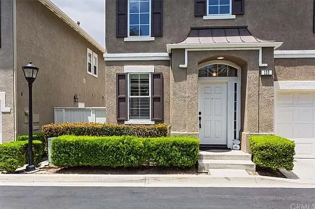 103 Melrose Dr — Photo 3