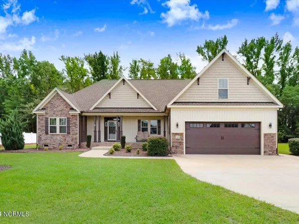 104 Apple Tree Lane, Pikeville, NC 27863