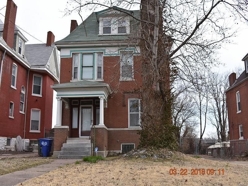 1st image of 5837 Julian Ave