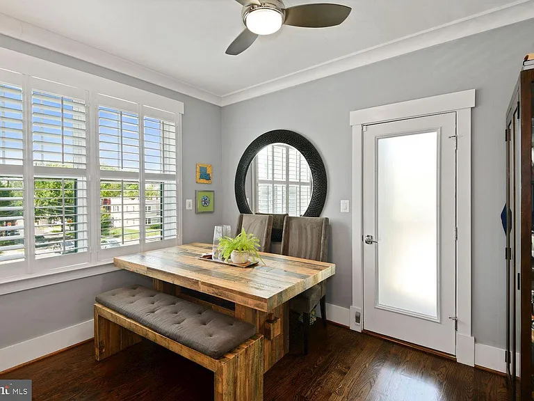 509 Franklin St NE #1 — Photo 11