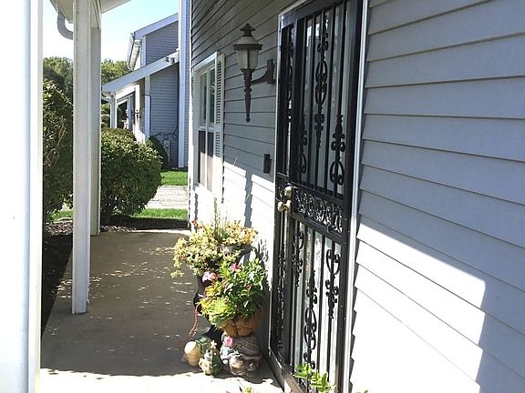 2nd image of 19424 Cypress Dr #1C