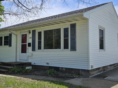 1832 Byron Ave, Waterloo, IA, 50702