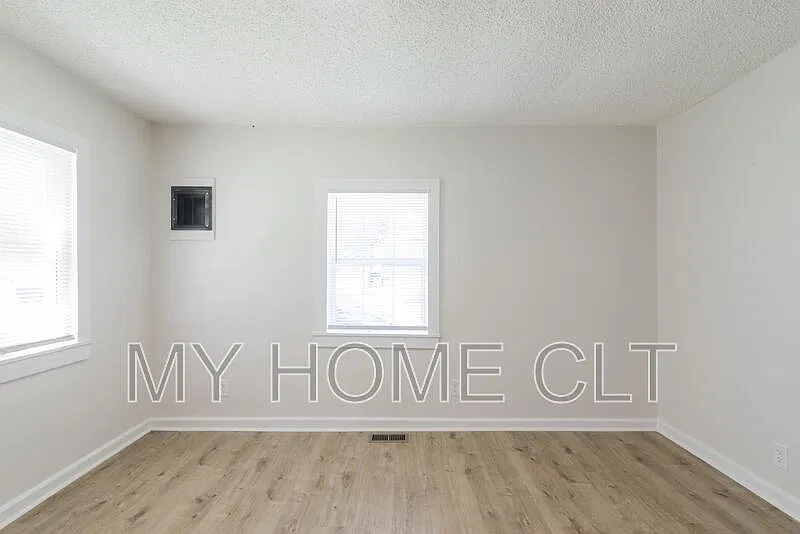 2 bed, 1.0 bath, 616 sqft, $975 — Photo 4