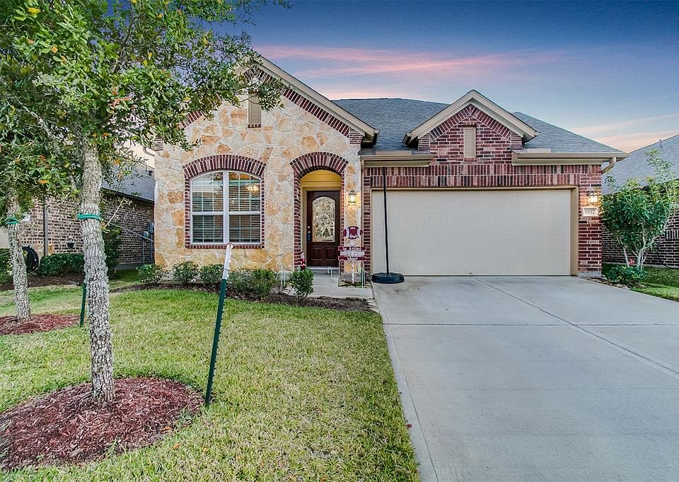 1st image of 9957 Daisy Field Ln