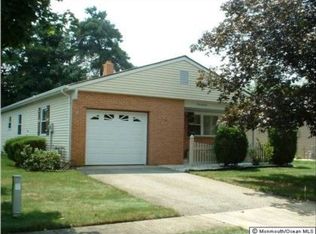 114 Troumaka St, Toms River, NJ 08757