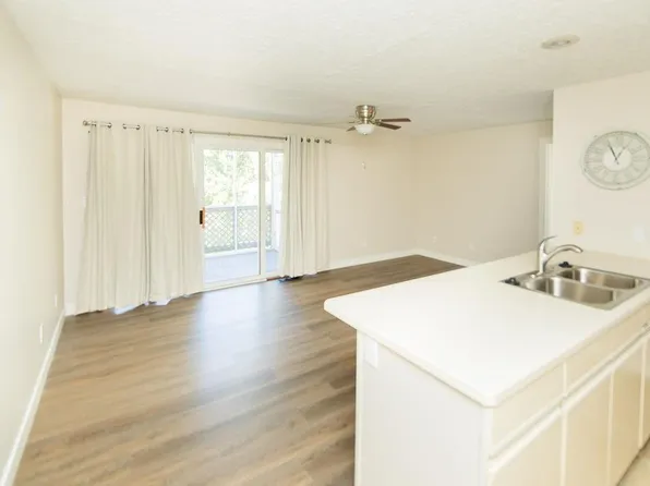 1346 S College Mall Rd, Bloomington, IN 47401