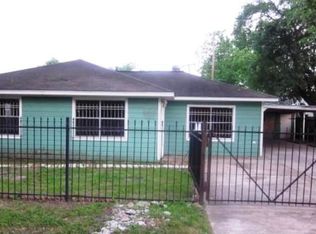 1822 Debeney Dr, Houston, TX 77039