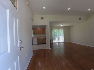 460 Mac Arthur Blvd, Hauppauge, NY