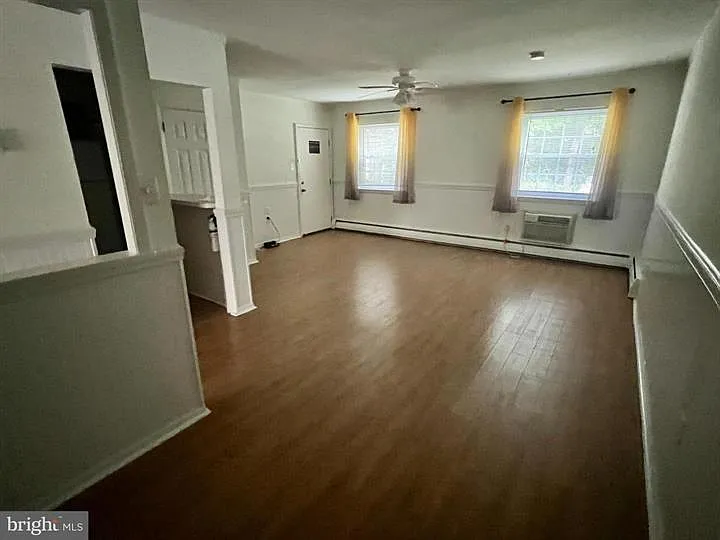 Building Photo - 4701 Pennell Rd #J9