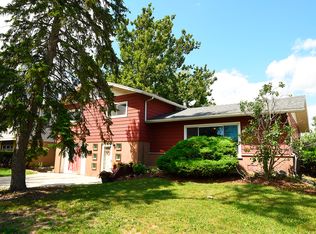 5712 Chaucer Dr, Oak Forest, IL 60452