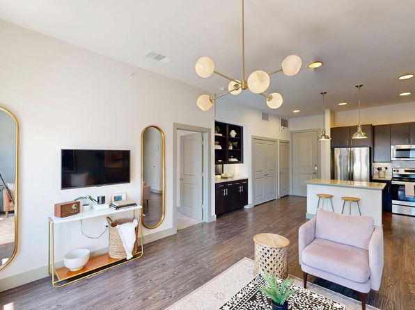 6760 Windhaven Pkwy #408