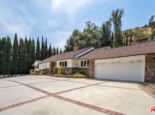2201 Coldwater Canyon Dr, Beverly Hills, CA 90210
