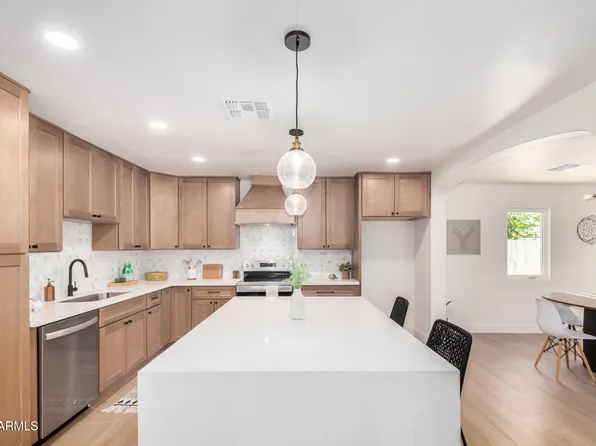 120 E PAGE Avenue, Gilbert, AZ 85234