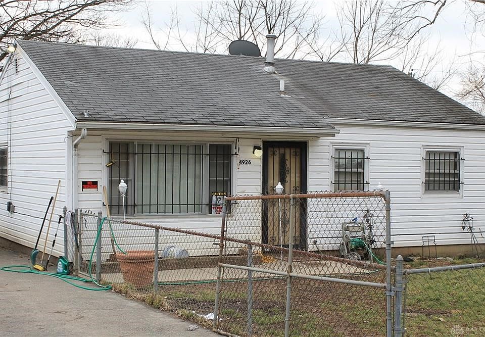 1st image of 4926 Genesee Ave