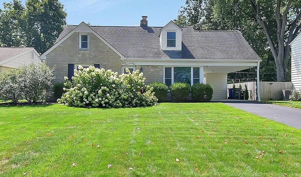 1st image of 2375 Swansea Rd
