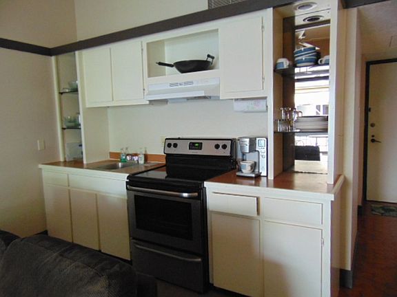 2nd image of 400 Hualani St #4/322