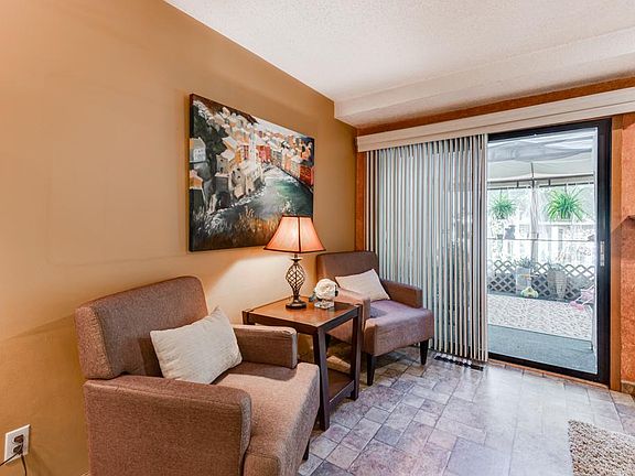 4th image of 1208 Trailwood S