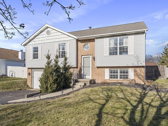 2nd image of 2308 Fernwood Ave