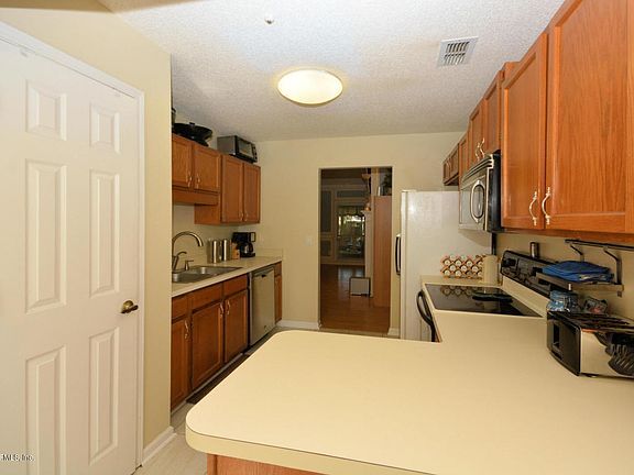 5th image of 12348 Cachet Dr