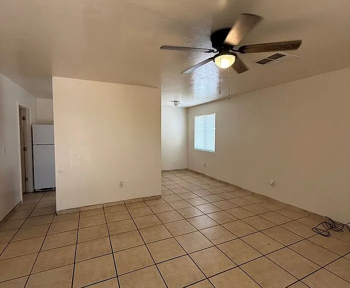 426 E Mohave Rd #2 — Photo 4