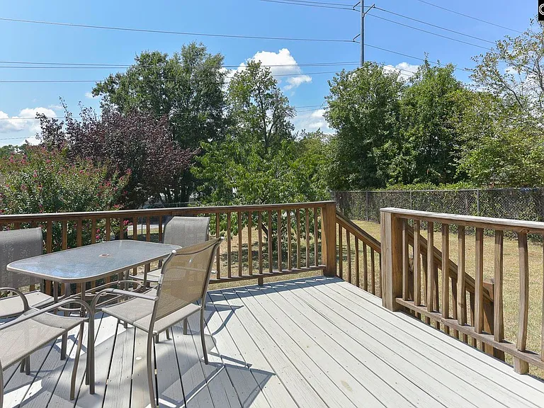 2823 Gadsden St — Photo 15