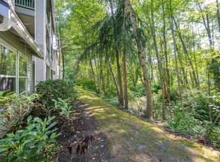33020 10th Ave SW UNIT B104, Federal Way, WA