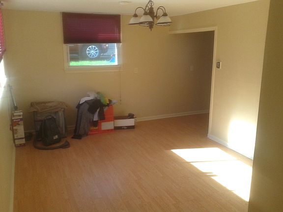 4th image of 314 W Lenox Ave