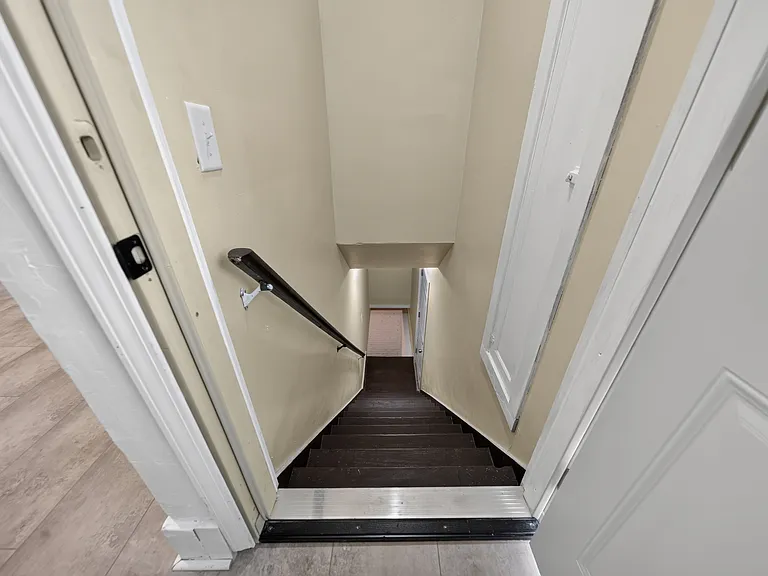 4812 Chalmers Ave — Photo 15