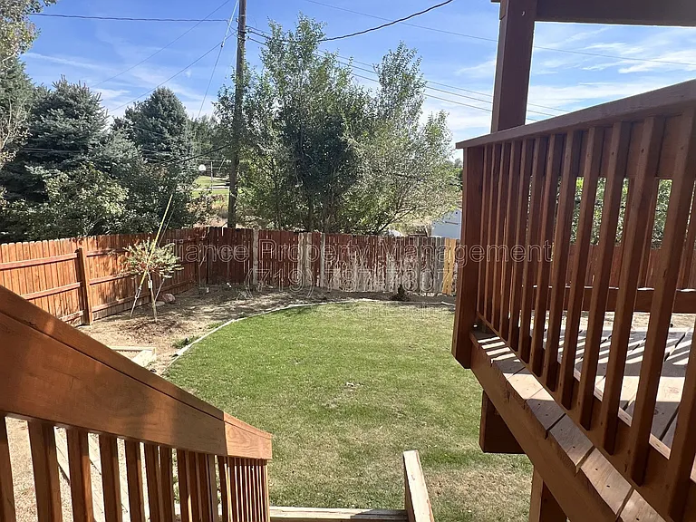 514 Catalina Dr — Photo 39