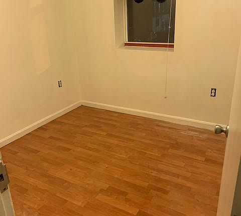 3rd image of 2127 S 8th St Floor 2