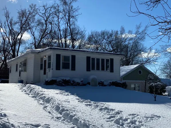 1022 Malta St NE, Grand Rapids, MI 49503