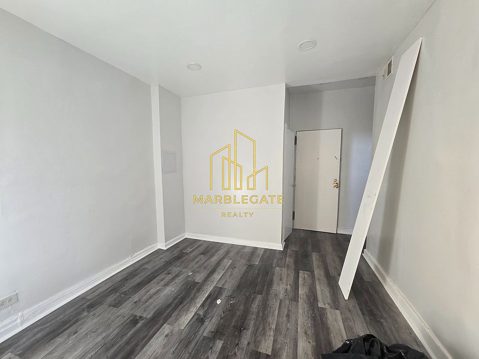 2nd image of 311-312 Mount Prospect Ave #55N