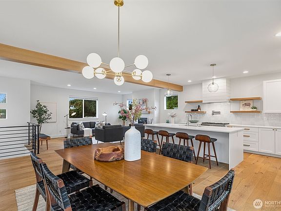 4th image of 6738 21st Avenue SW