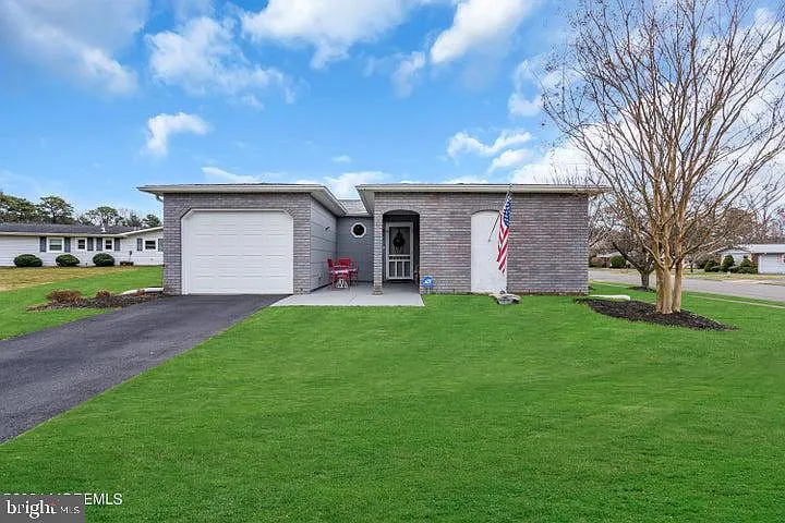 105 Baser Ln photo 1