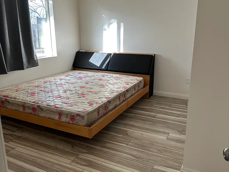 1339 Hartview Ave — Photo 6
