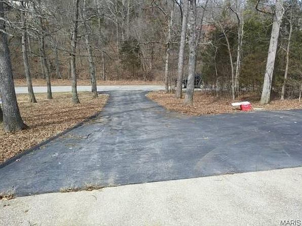 2nd image of 2722 Delian Pkwy