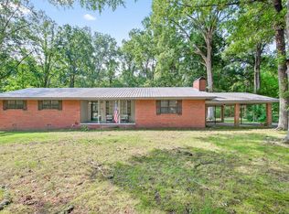 199 Cherry St SE, Calhoun, GA 30701