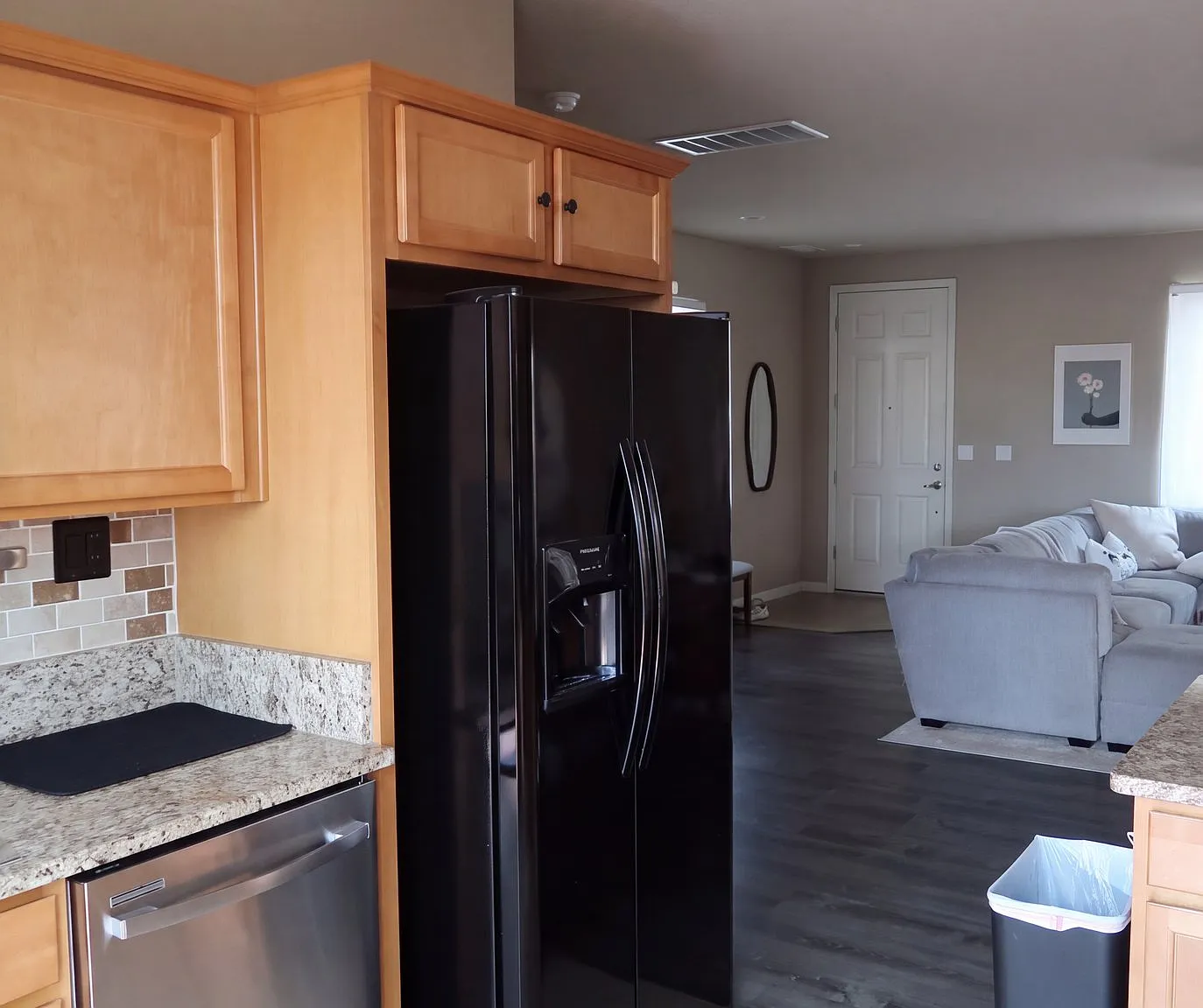 Furnished Home with Mountain Views — Photo 2