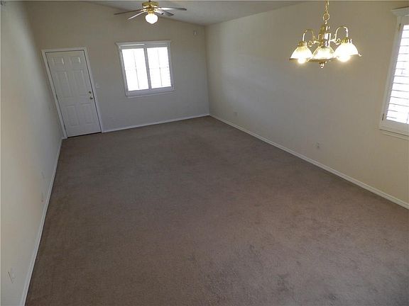 3rd image of 3805 Tierra Aries Pl