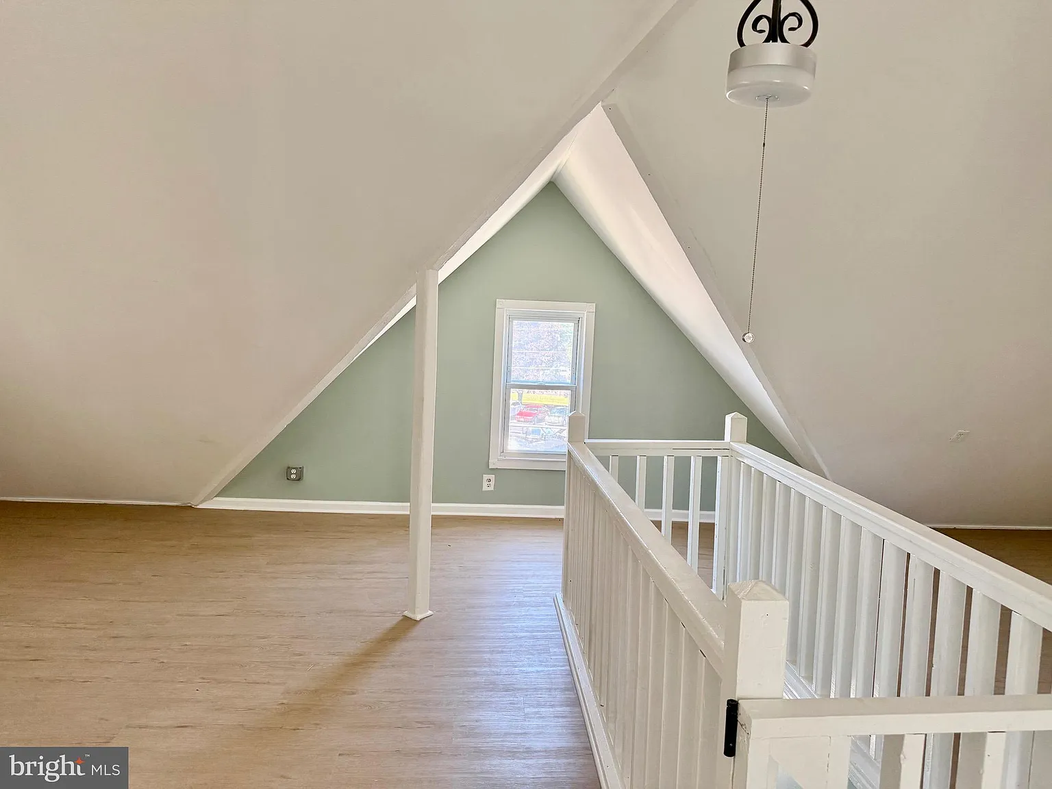 2 bed, 2000 sqft, $1,795 — Photo 3