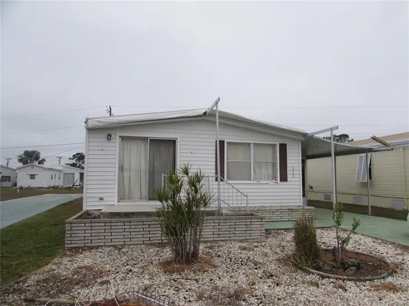 232 Trailorama Dr, North Port, FL 34287