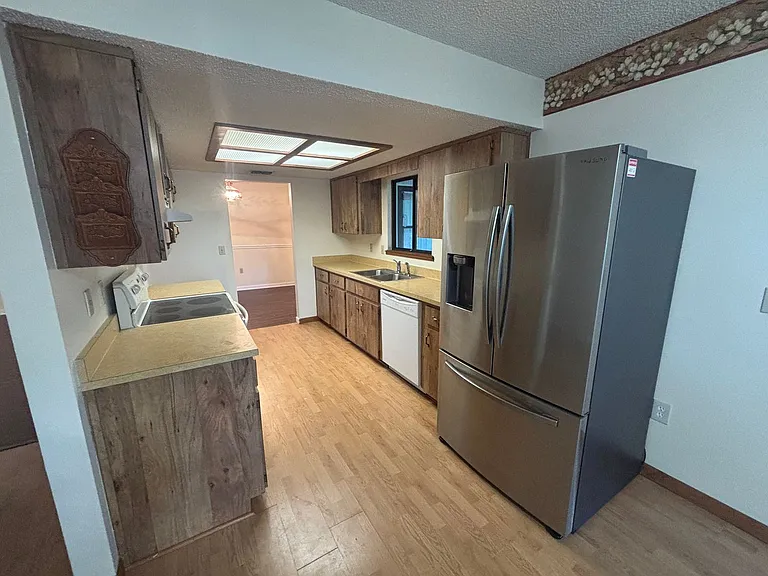 10211 SW 93rd Ct — Photo 7