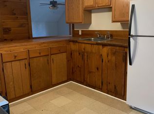 555 Hanover St #3, Fall River, MA 02720