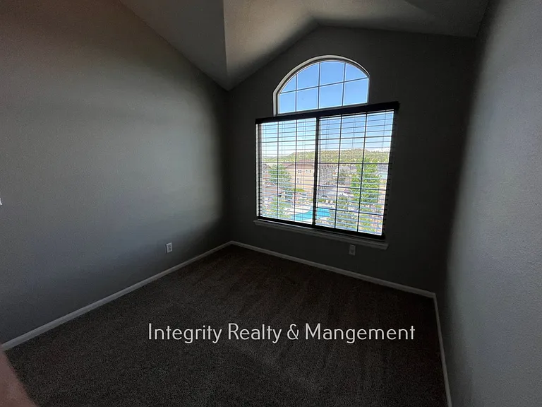 1496 Royal Troon Dr — Photo 23