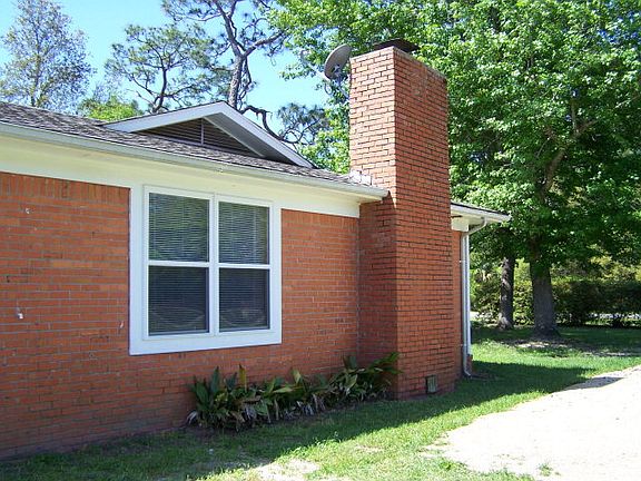 2nd image of 9308 Woodland Dr