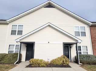 5568 Garden Rdg, Columbus, OH 43228