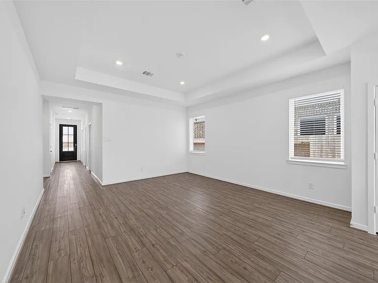9723 Pettus Creek Dr — Photo 13